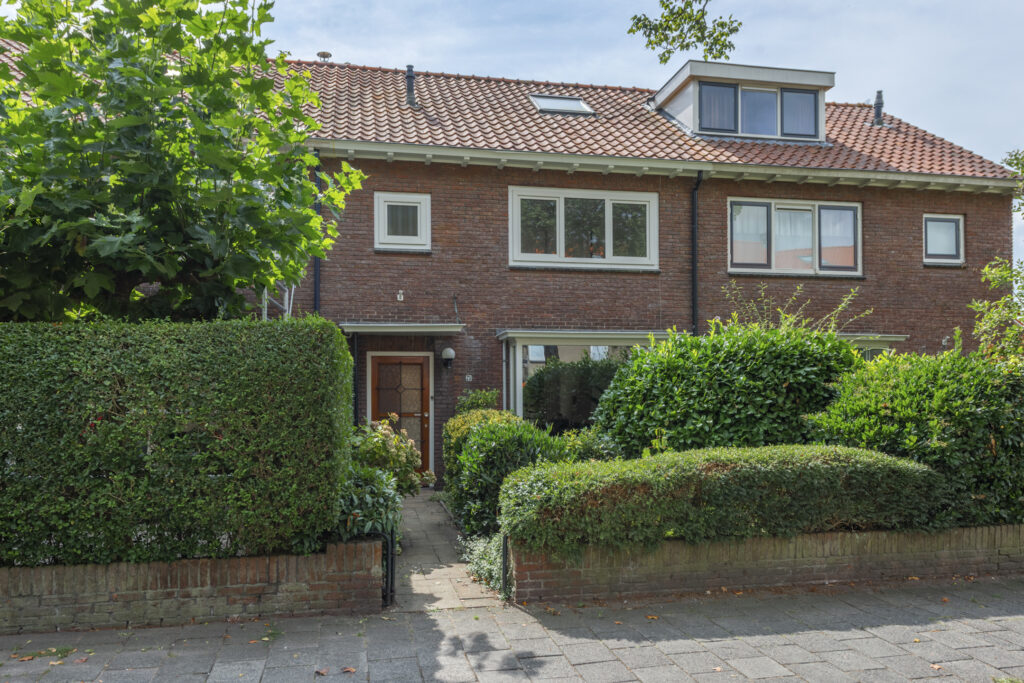 Oude Loosdrechtseweg 75